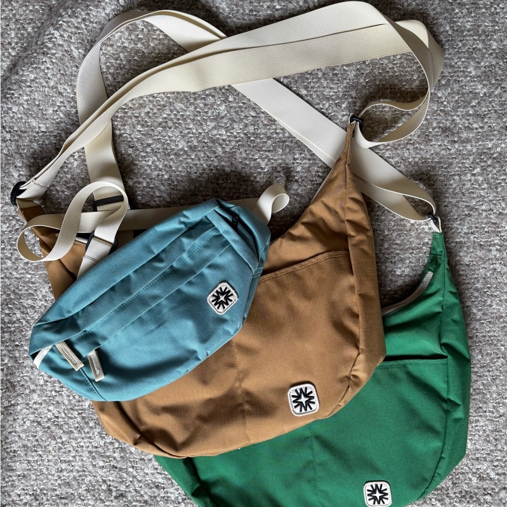 Walker Family Goods Trio — Bay Bags: Honey & Juniper, Louie Sling: Seamfoam